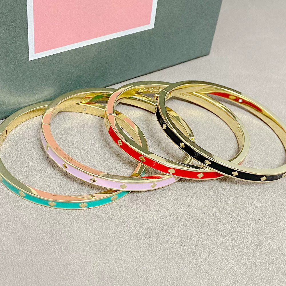 kate spade Enamel Gold Heart Clasp Lady Bracelet